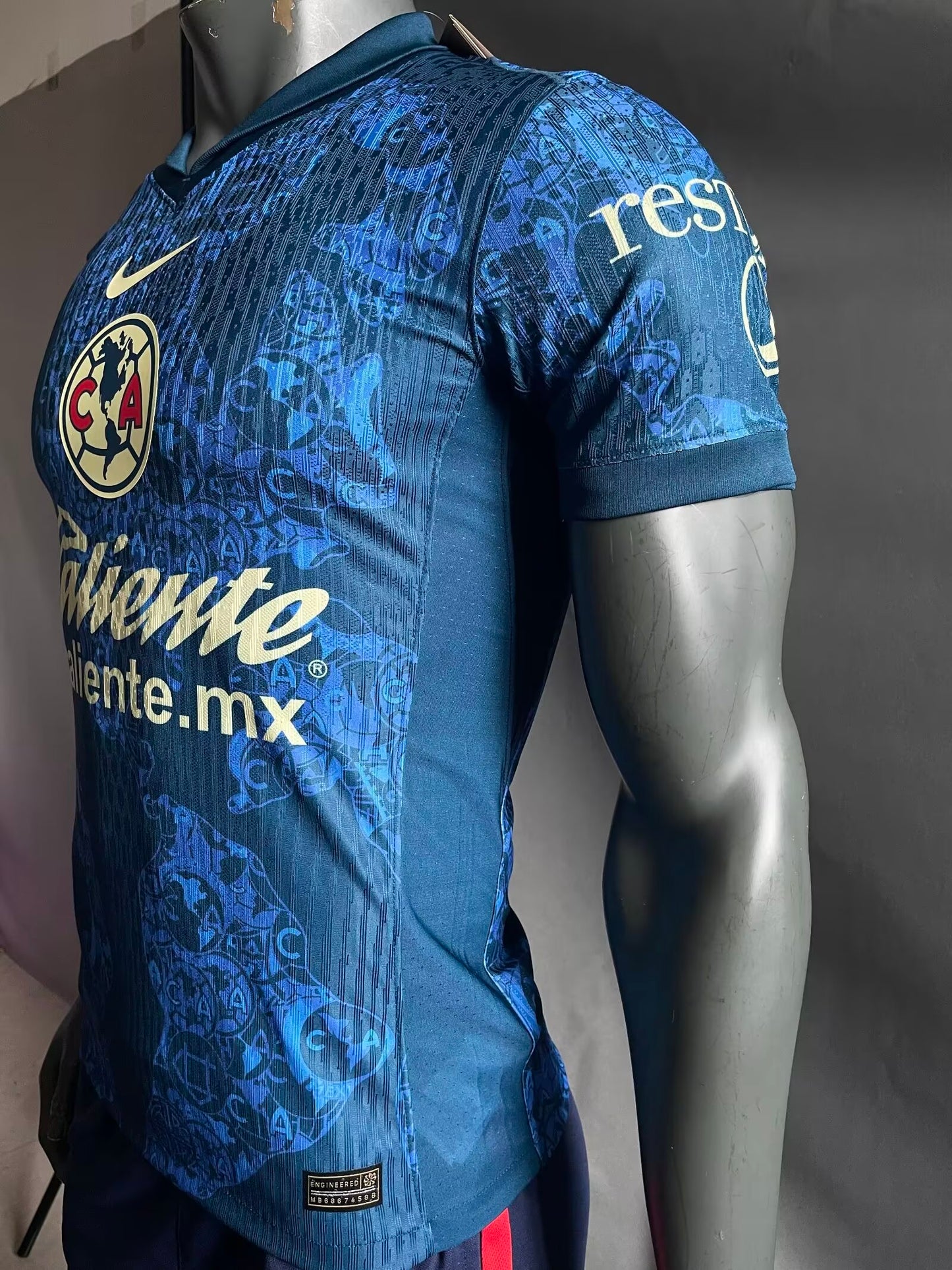 América Away 24/25