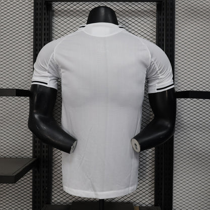 Newcastle Home 25/26