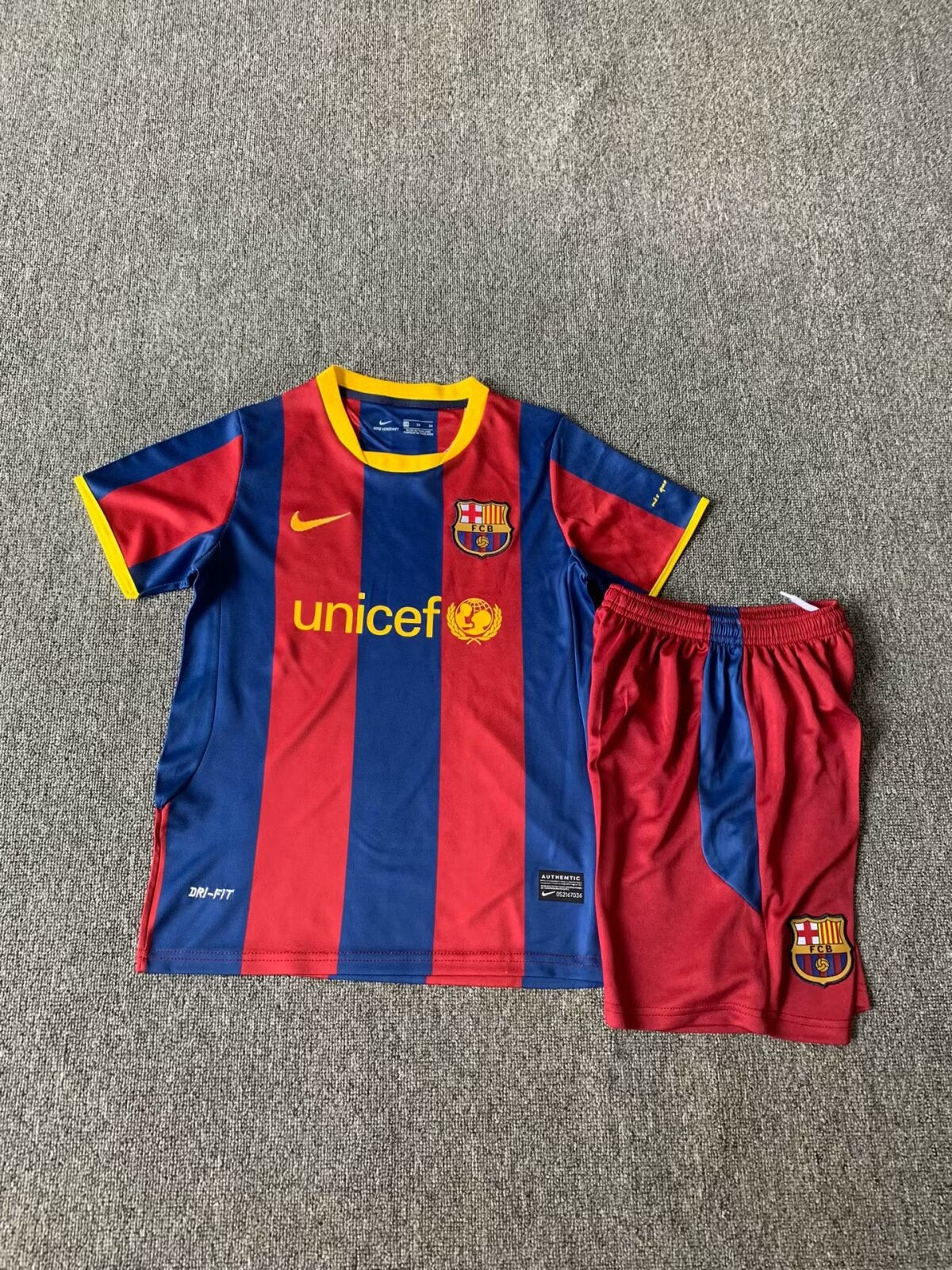 10/11 Barcelona Home