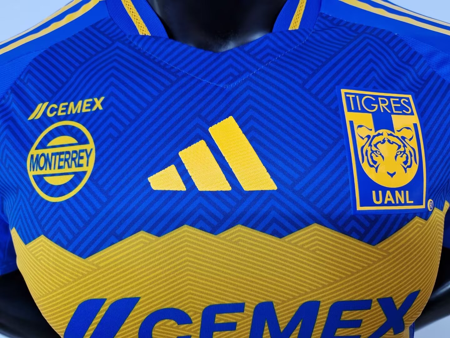 Tigres Away 24/25