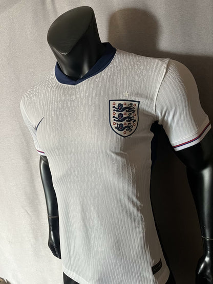 24/25 Inglaterra Home