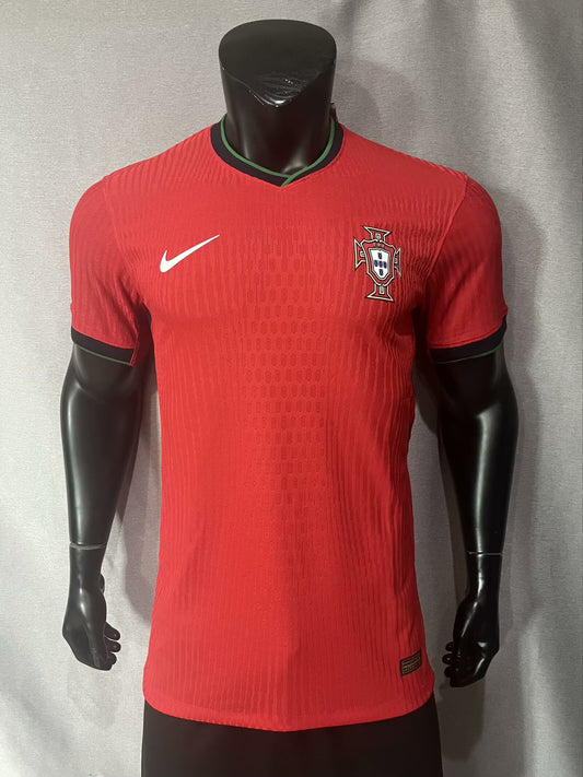 24/25 Portugal Home