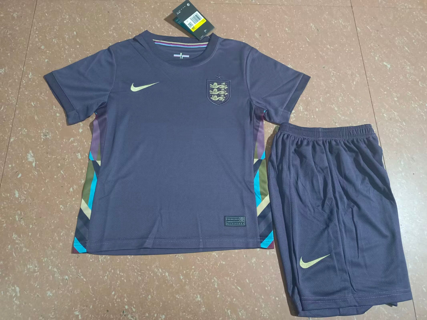 2024 Inglaterra away