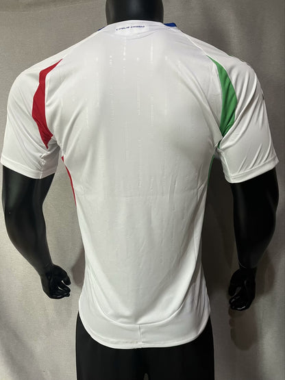 23/24 Italy Away