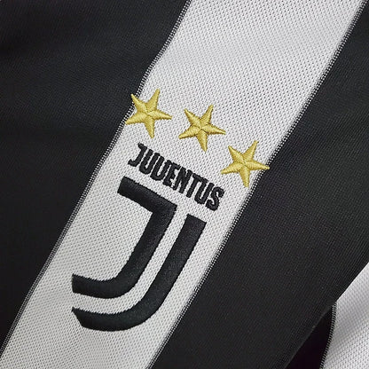 Juventus 2017/18 Home Shirt