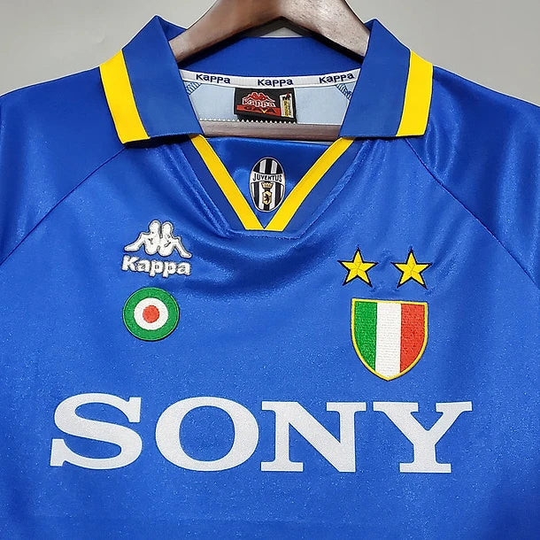 Juventus 95/97 Secondary Shirt