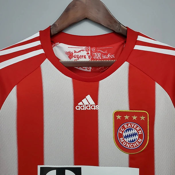 Bayern Home Shirt 2010/11 