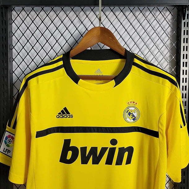 Real Madrid 2011/12 Goalkeeper Shirt