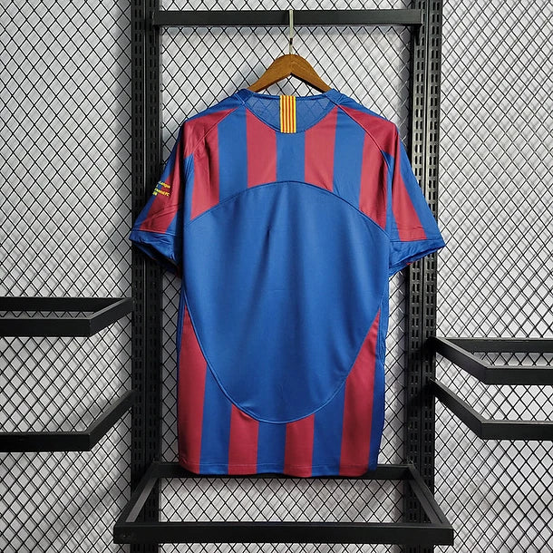 Barcelona 2004/05 Home Shirt