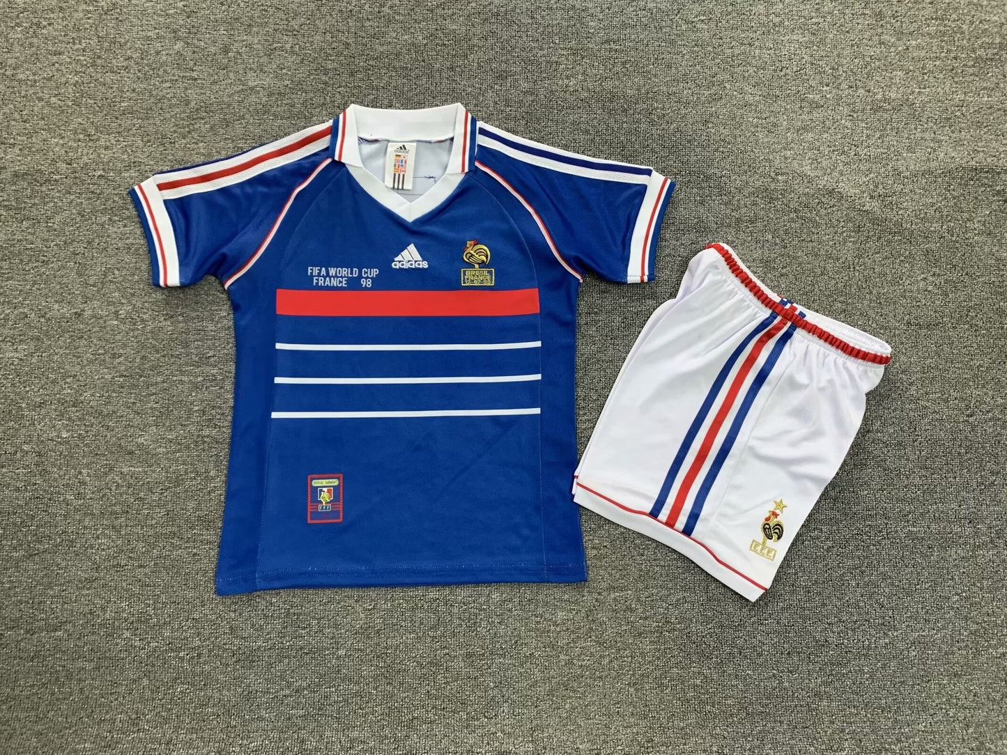 98 França Home