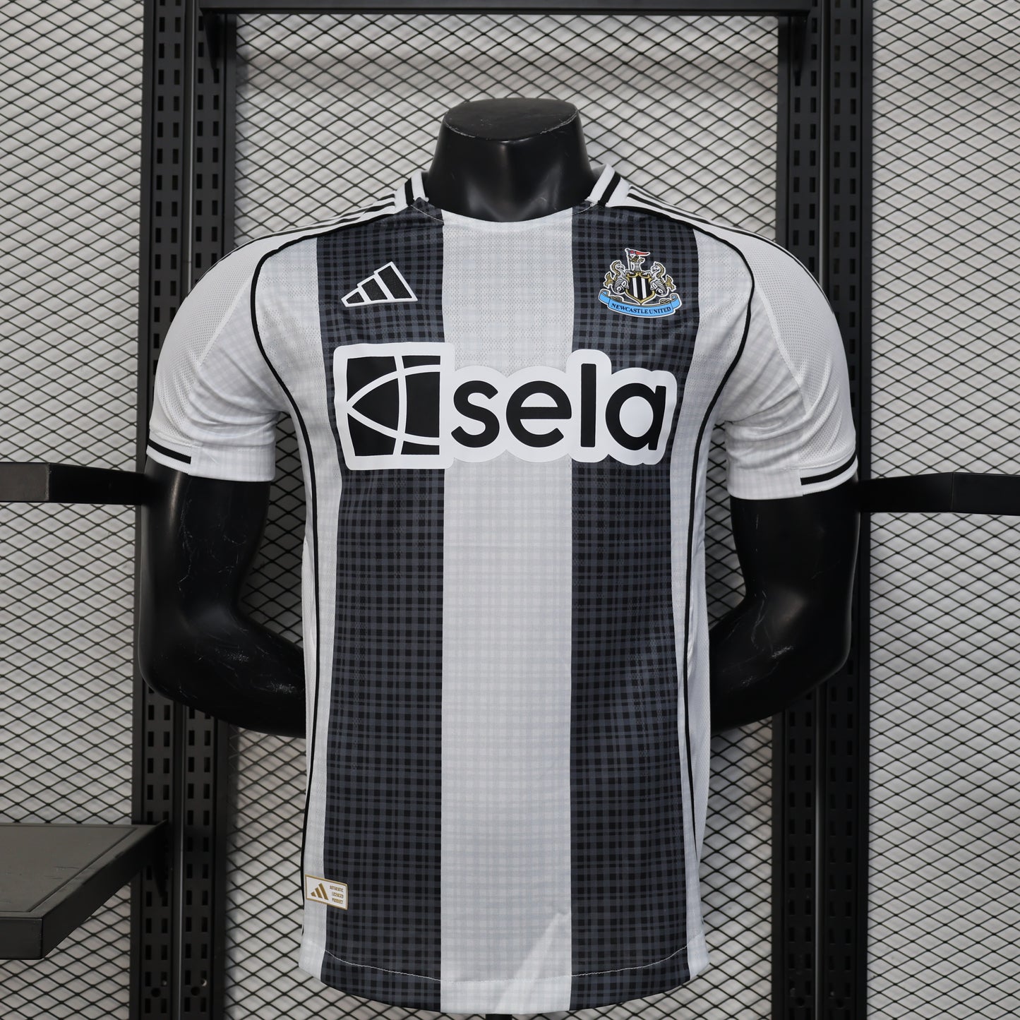 Newcastle Home 25/26