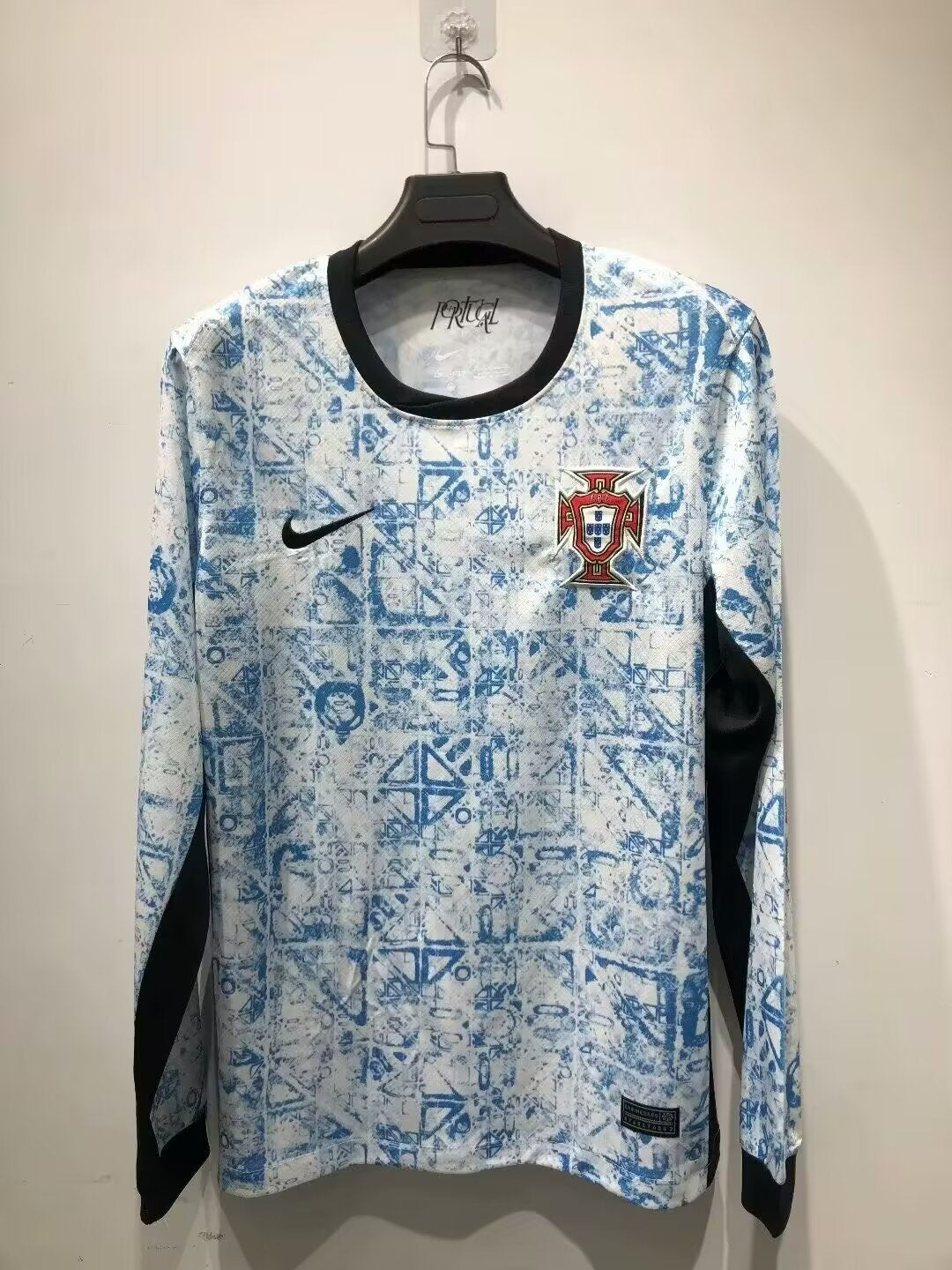 24/25 Portugal away manga comprida