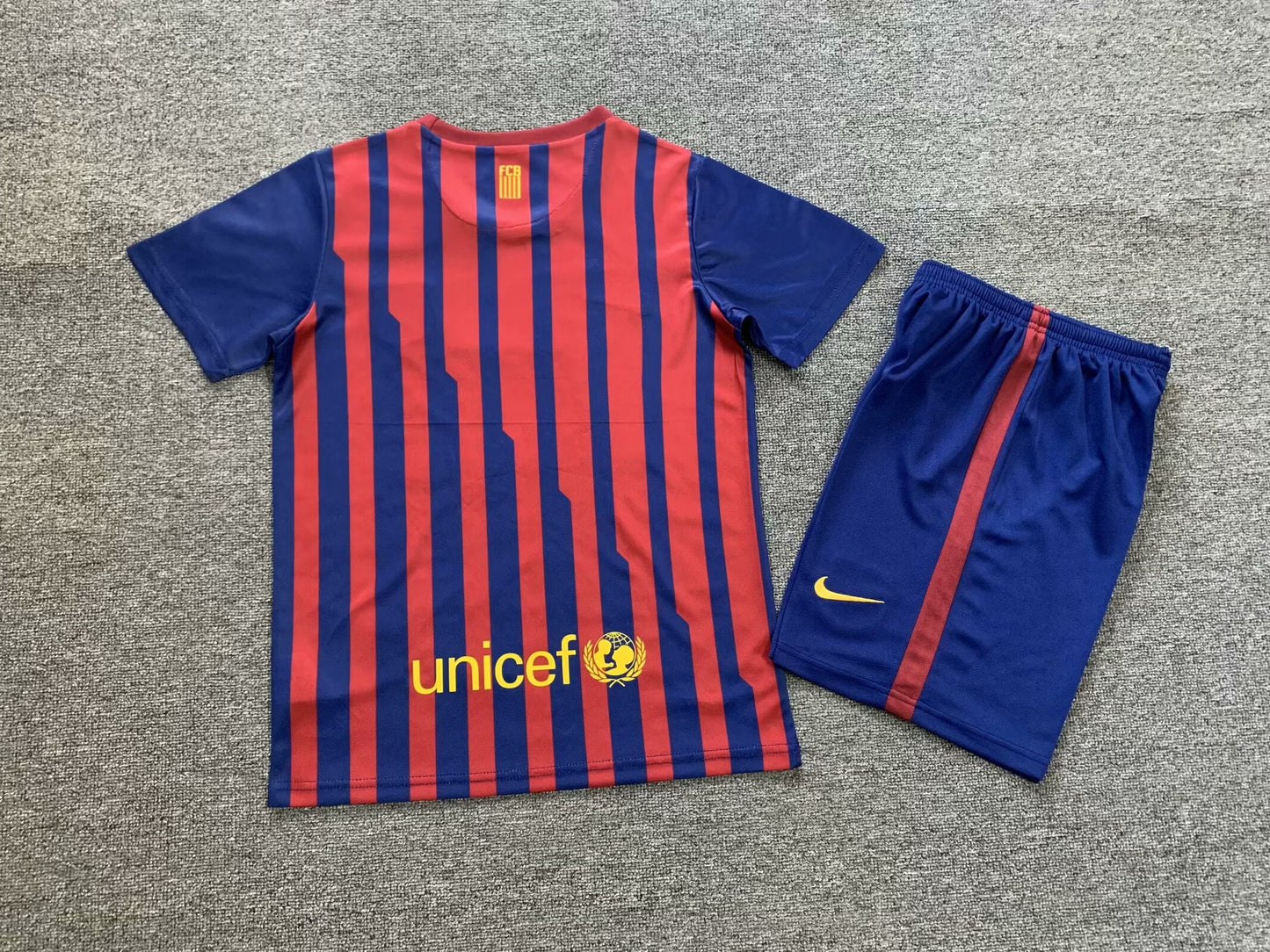 11/12 Barcelona Home