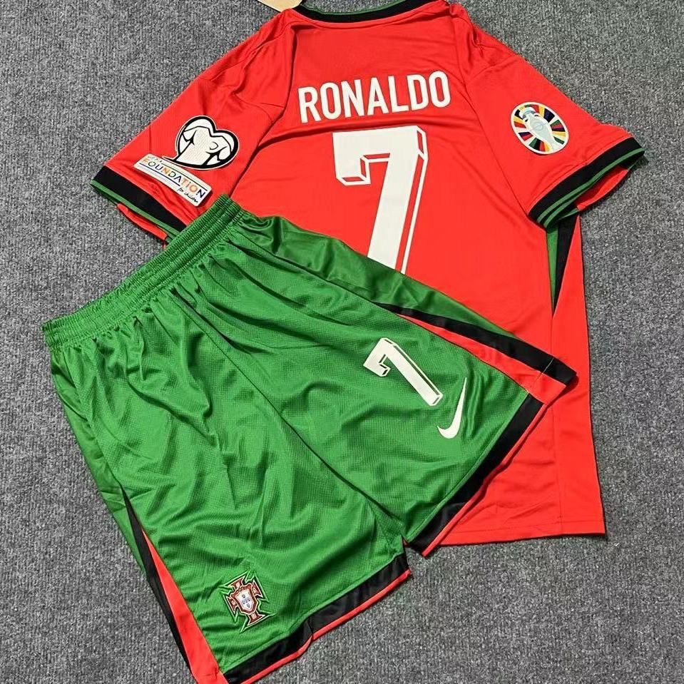 24/25 Equipamento completo Portugal Home