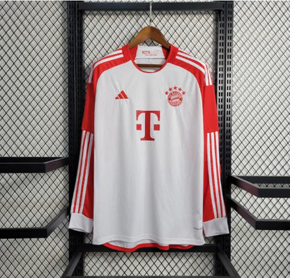 Bayern Munich Home 23/24 - Manga Comprimida