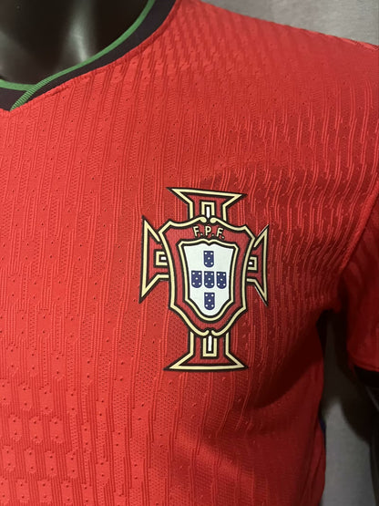 24/25 Portugal Home