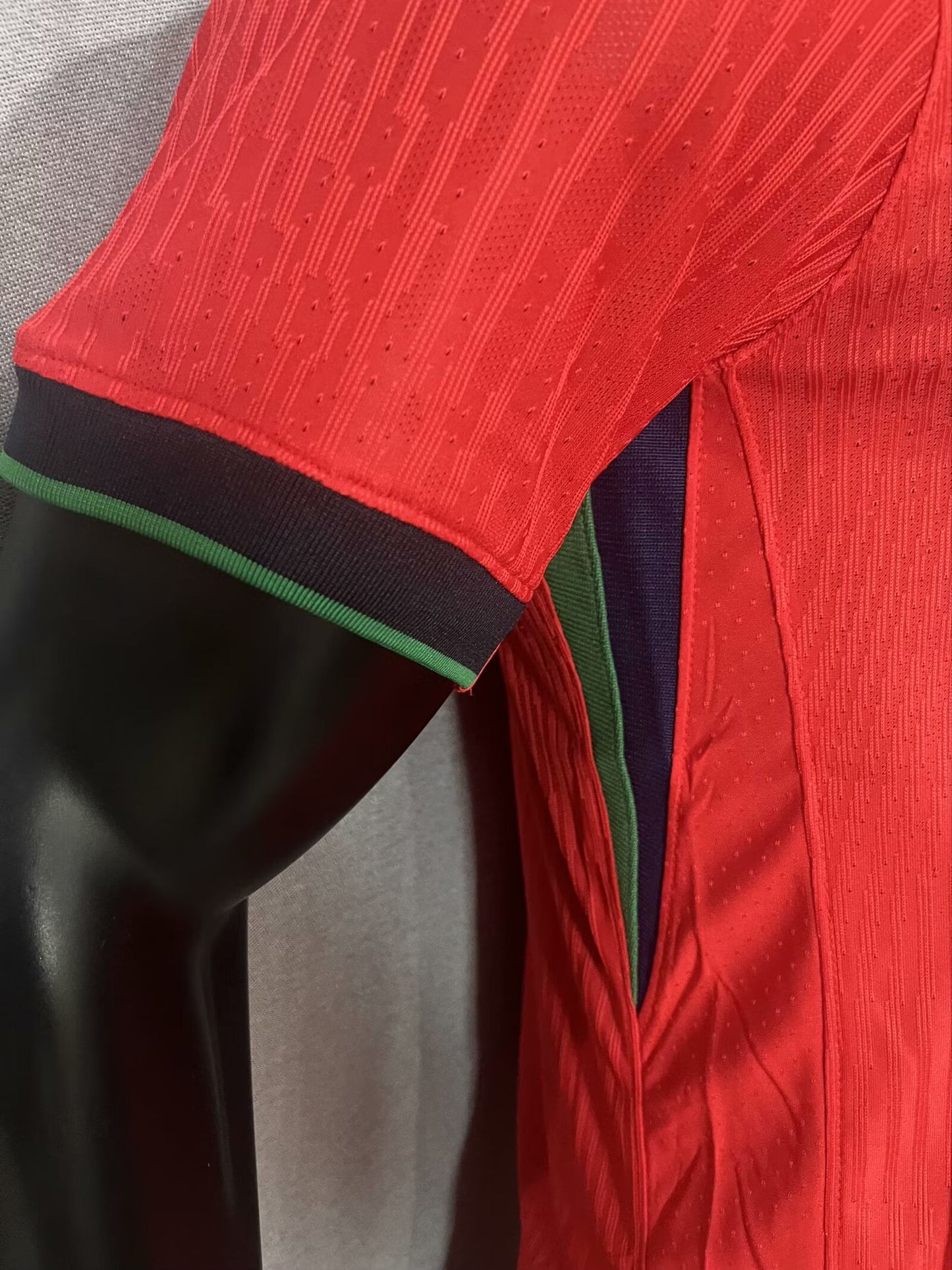 24/25 Portugal Home