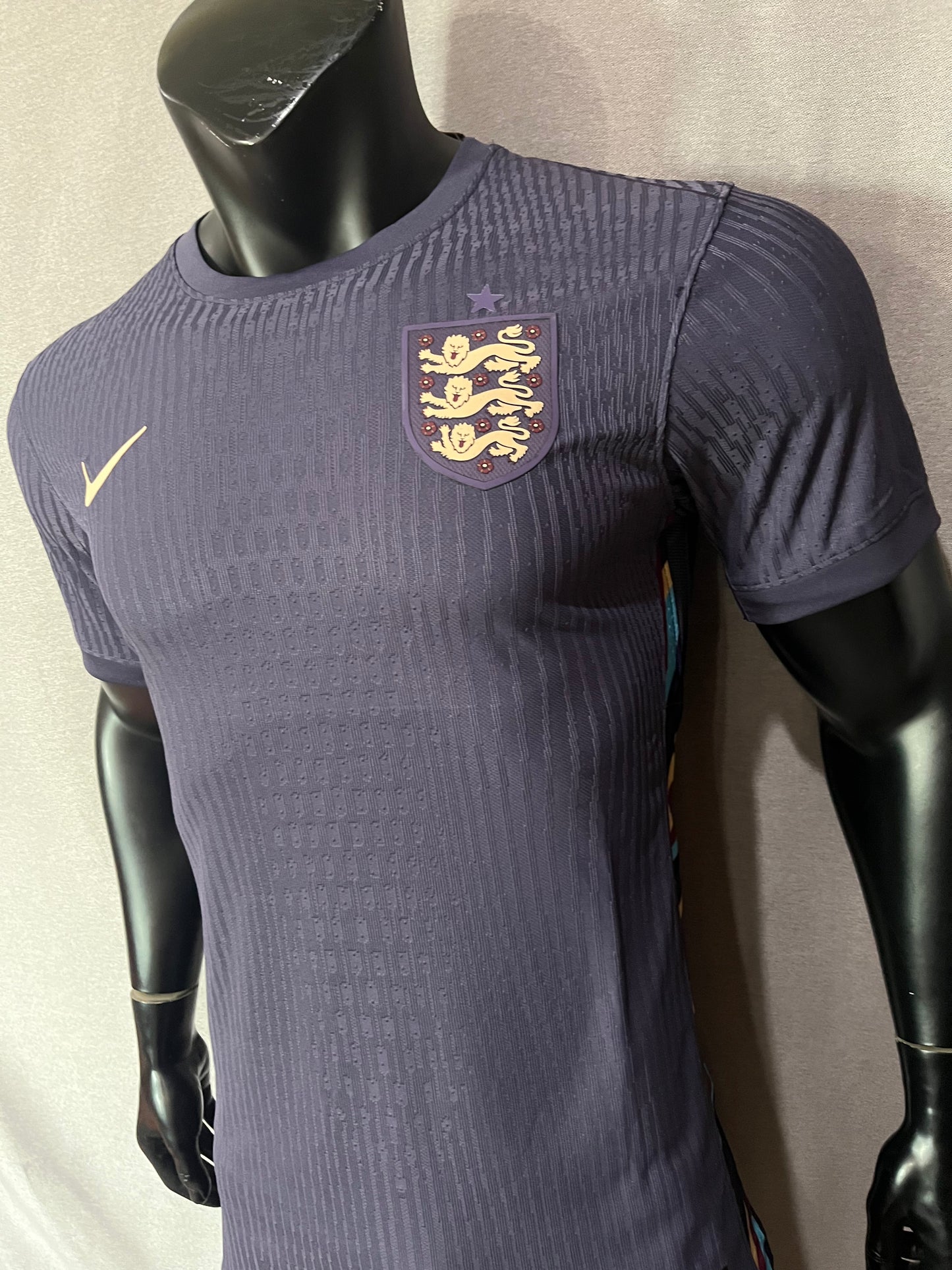 24/25 Inglaterra Away