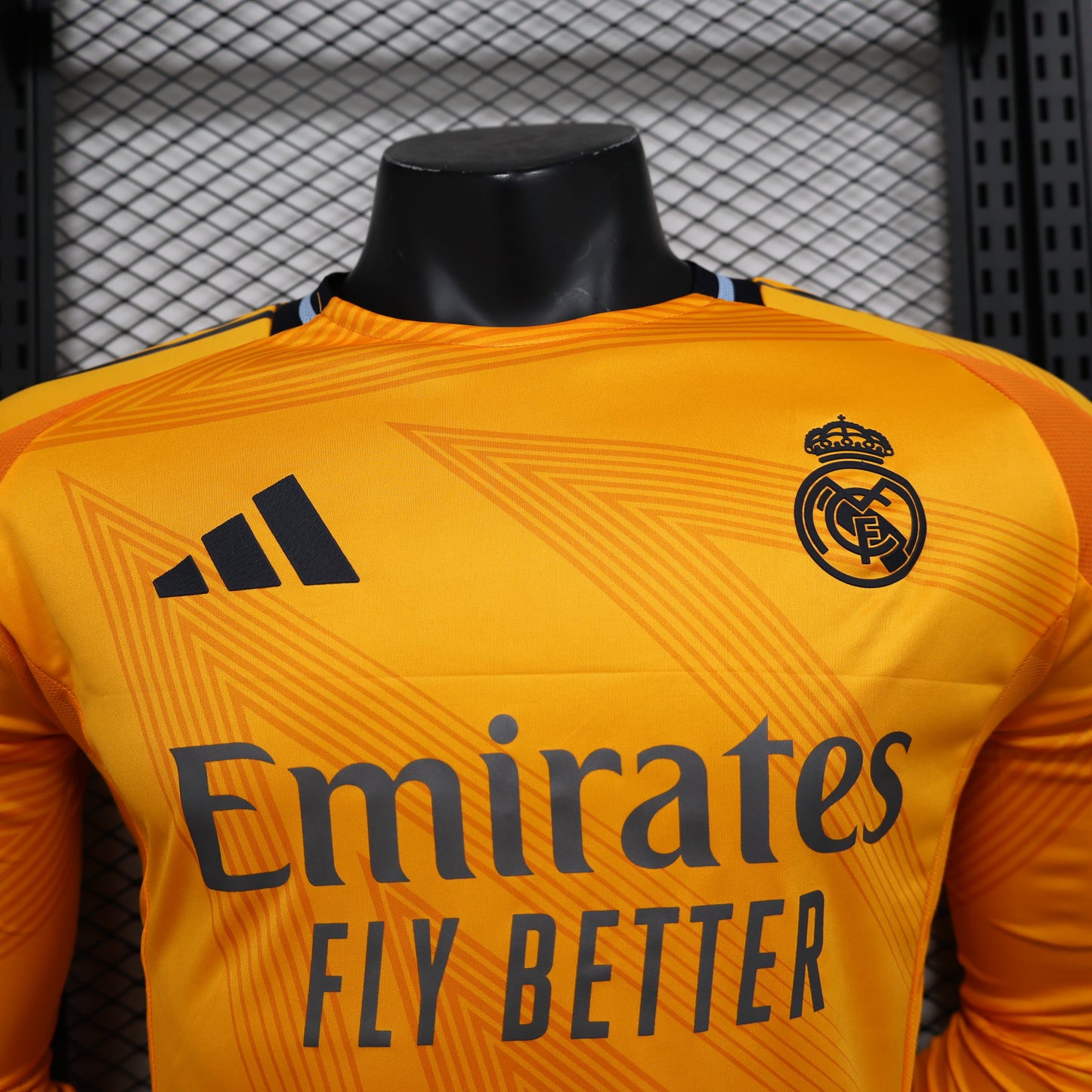 Real Madrid Away Manga Comprida 24/25